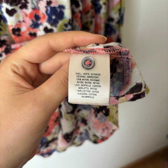 Anthropologie Maeve Floral Blouse - Picture 3 of 8